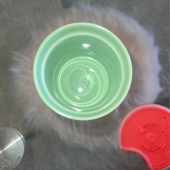 Starbucks cup - Picture 5 of 7